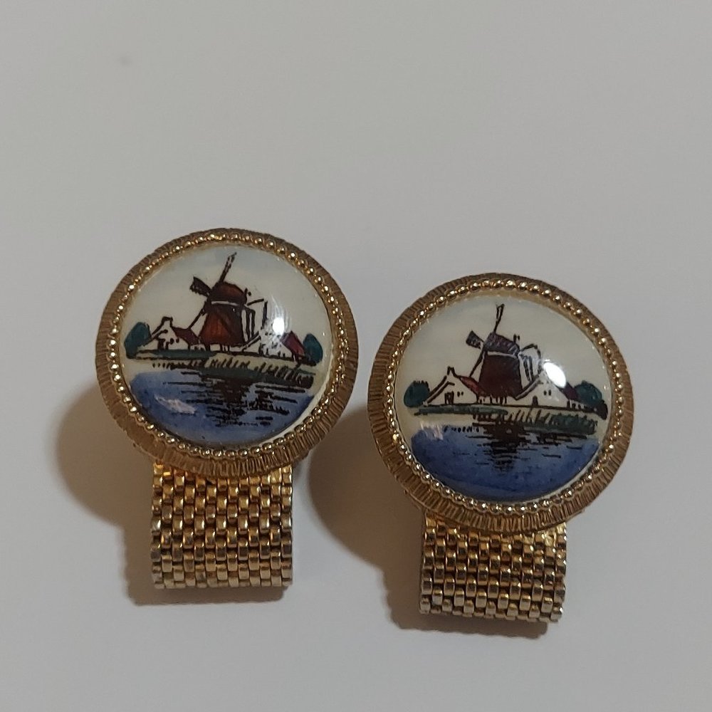 Vintage1960's Dutch Windmill Ceramic Gold T. Mesh Metal Wraparound Cufflinks